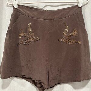 Sparrow High-Waisted Flounce Shorts | Brown